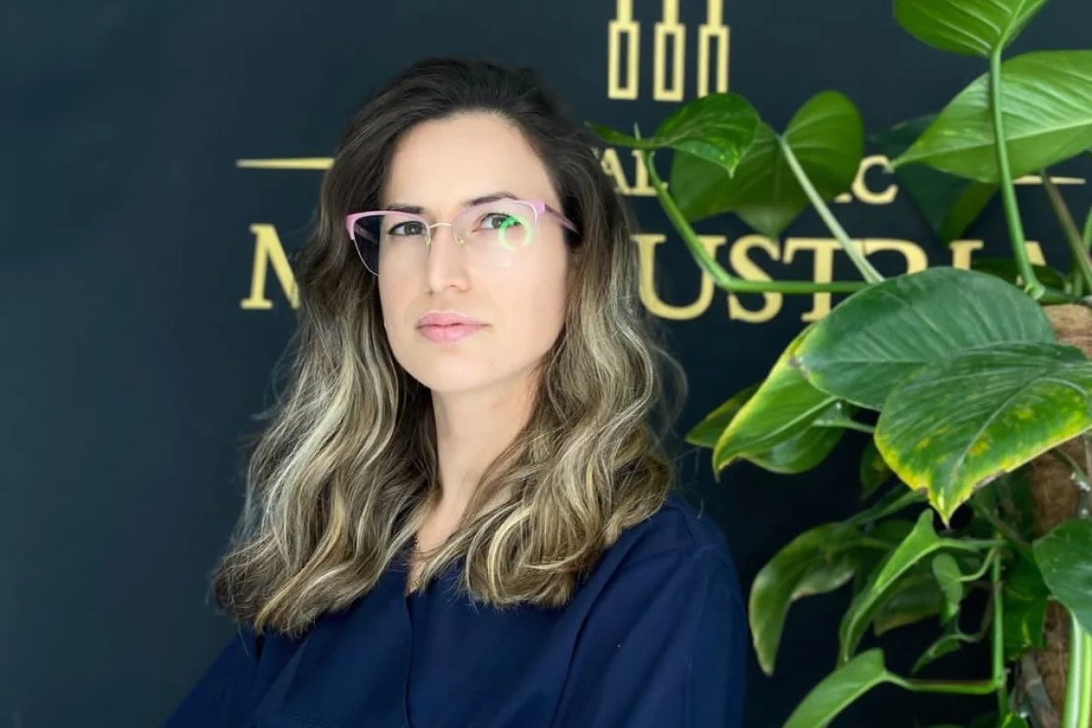 Dr. Anila Smajlaj
